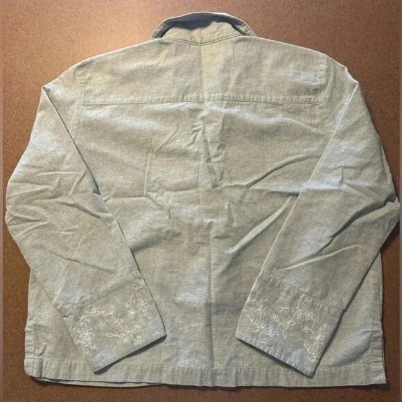 J. Jill Cotton Blouse with Floral Embroidery | Light Blue-Gray | Size M - Picture 9 of 9